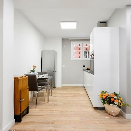 Duplex Luxurious Apt In The Heart Of Bologne Extérieur photo
